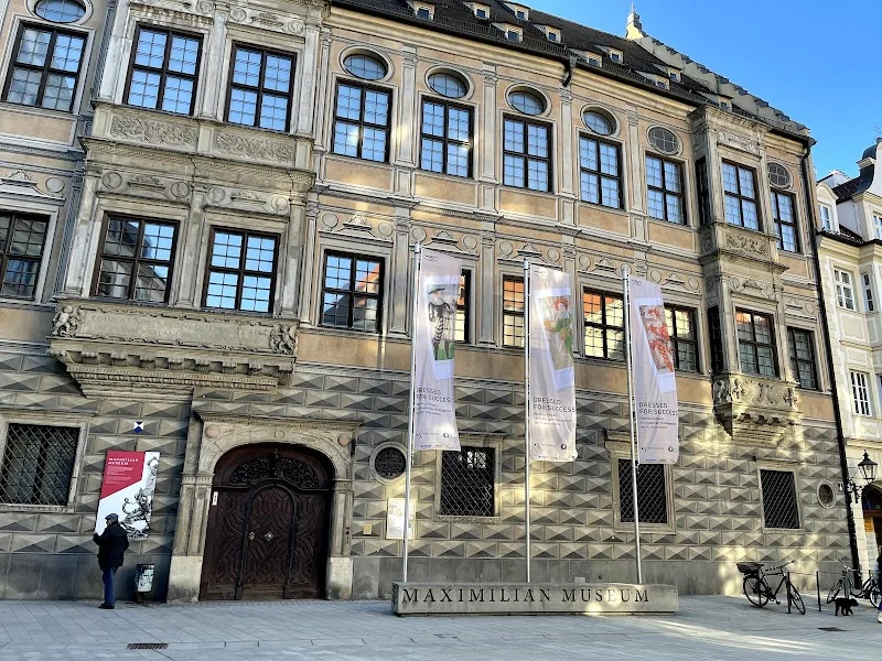 Maximilianmuseum