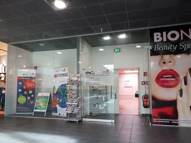 Volkshochschule Regensburg im BiC im KÖWE / Lernpunkt
