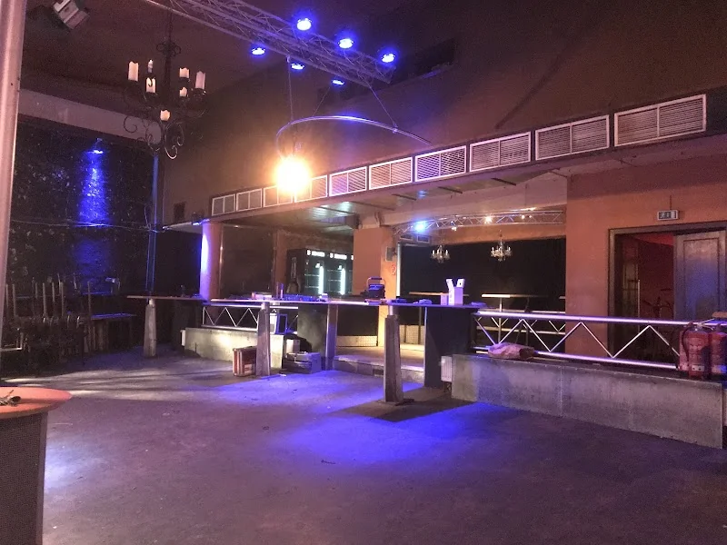 Movie Bielefeld, Discothek und live Club
