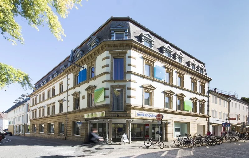 Event: RW21 Stadtbibliothek I Volkshochschule I LeseCafé 21