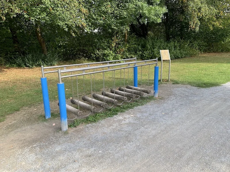 Wackeln - Bultkampmeile Trimm-dich-Pfad