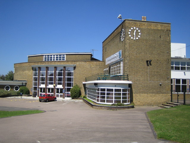 Luton Sixth Form College