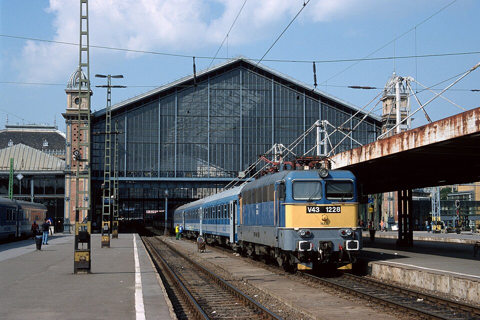 rail transport in Hungary