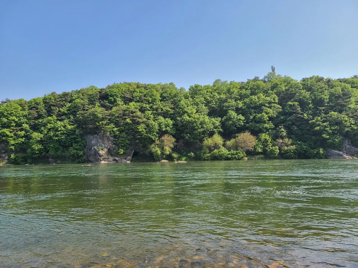 비내섬 충청북도 충주시 앙성면 조천리