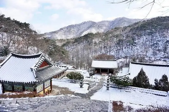 안성 석남사 경기도 안성시 금광면 상촌새말길 3-120