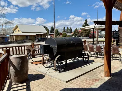 TWIN CITIES HOTEL & RESTAURANT