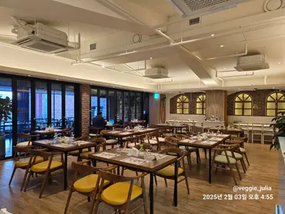 Saravanaa Bhavan - South Korea
