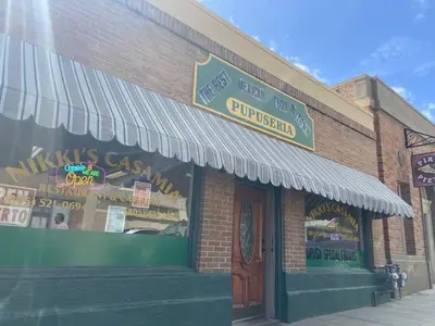 Nikki’s Casamia Restaurant & Catering