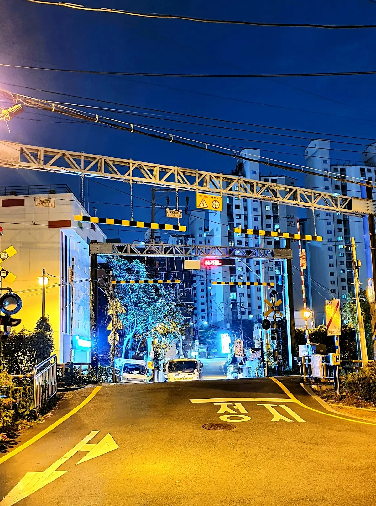 서울 용산구 백빈건널목