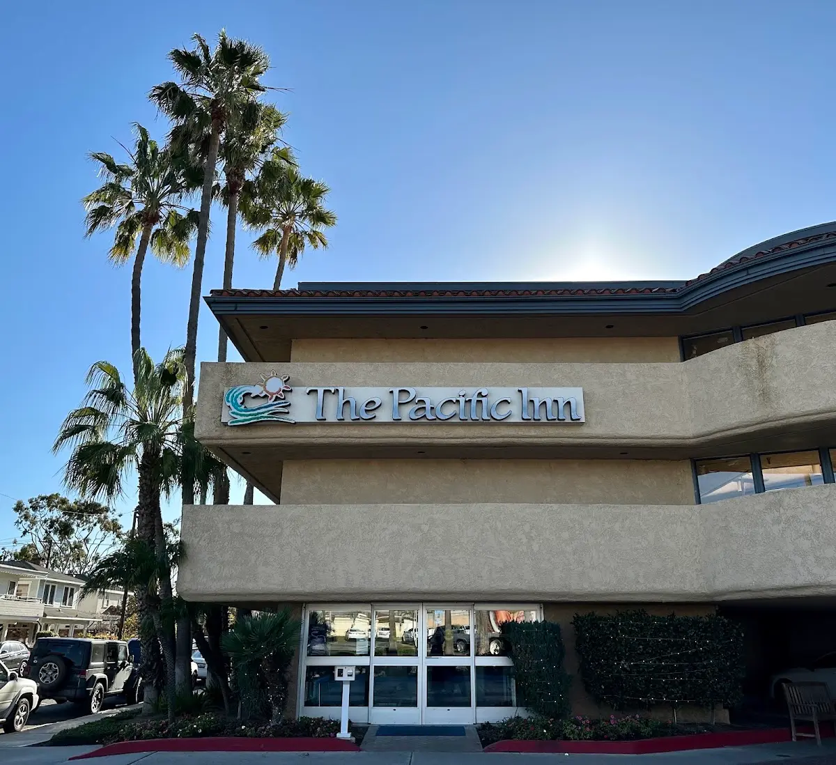 Golden Sails Hotel 6285 E Pacific Coast Hwy, Long Beach, CA 90803