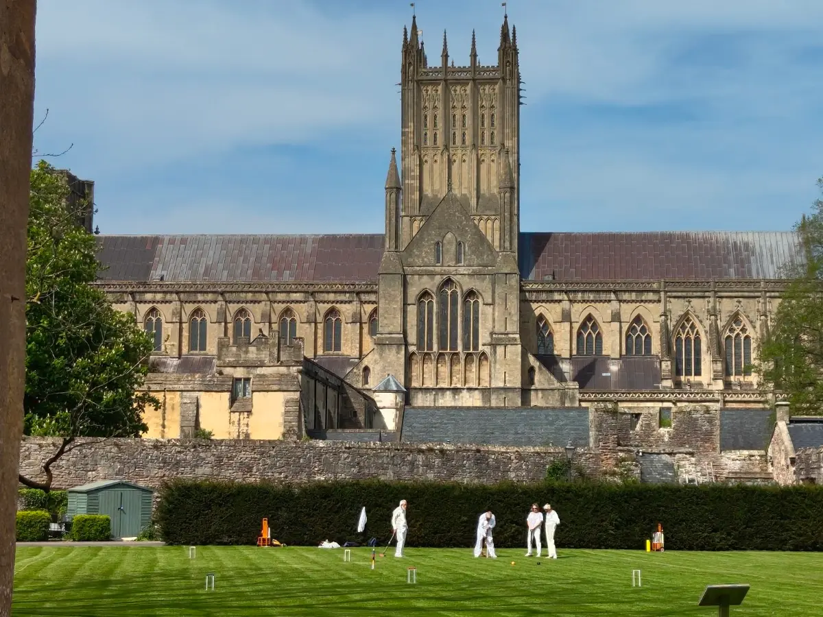 Wells Cathedral, Cathedral Green, Wells, Somerset BA5 2UE, United Kingdom