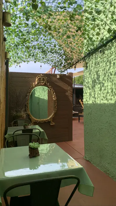 Denj Cafe (Tujunga)