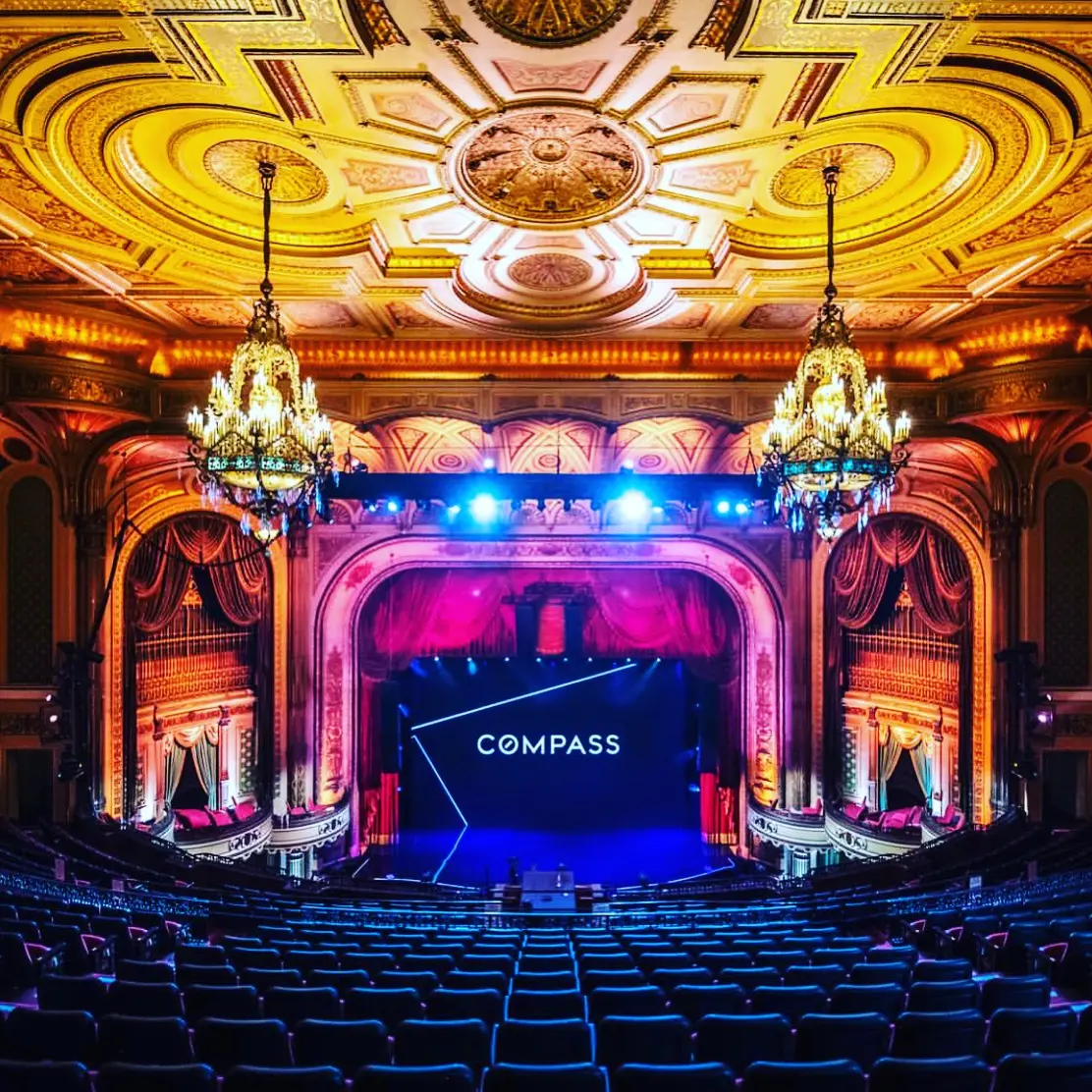 Orpheum Theatre 842 S Broadway Los Angeles CA