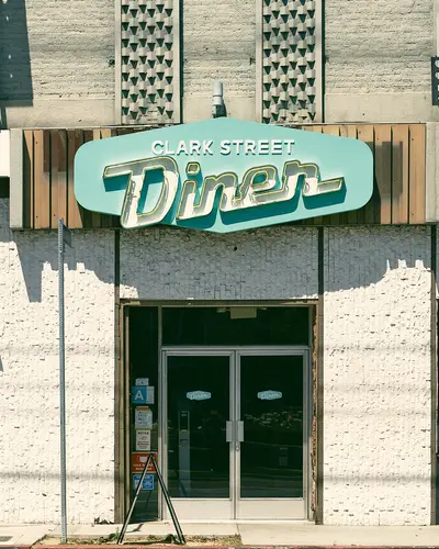 Clark Street Diner