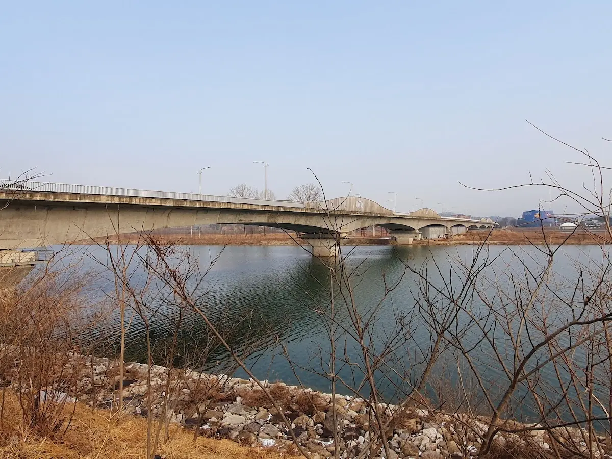 신매대교 강원 춘천시 서면 신샘밭로