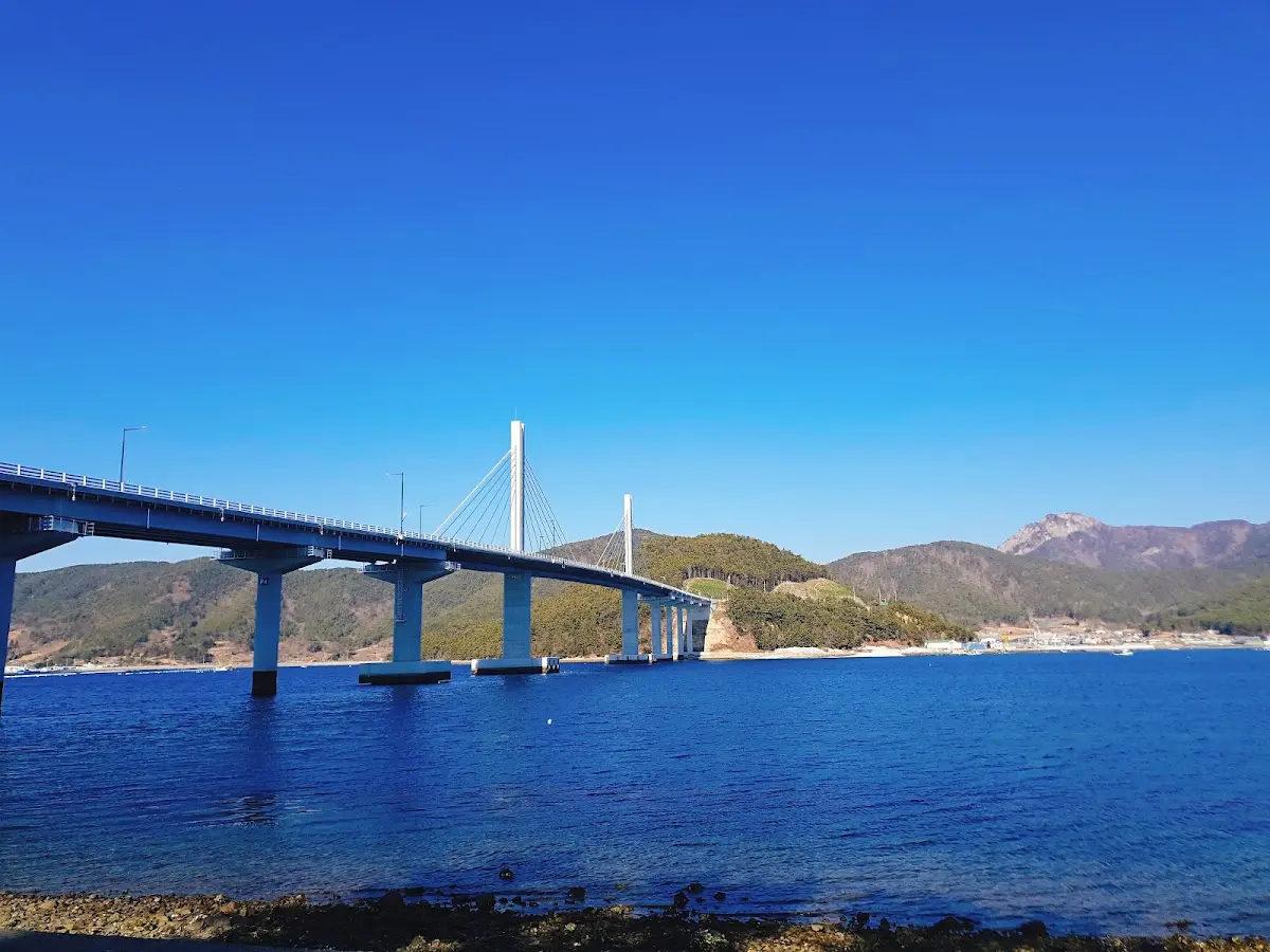 산달연륙교 경남 거제시 거제면 법동리