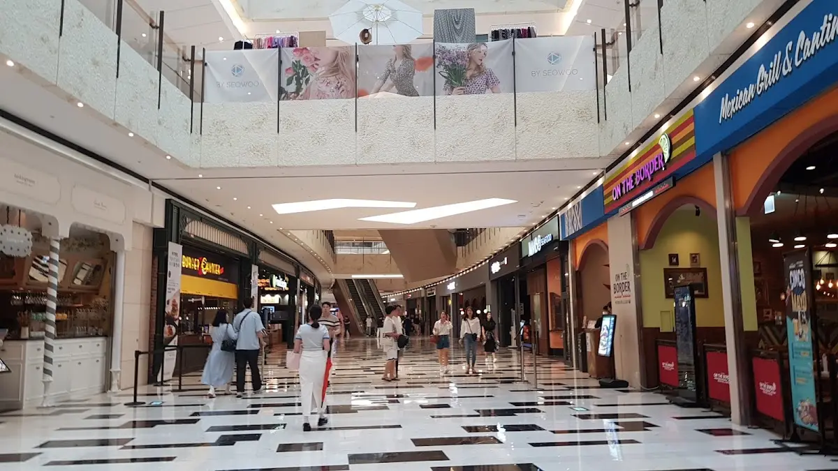 IFC몰 서울 영등포구 국제금융로 10