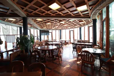 Cafe AINOS