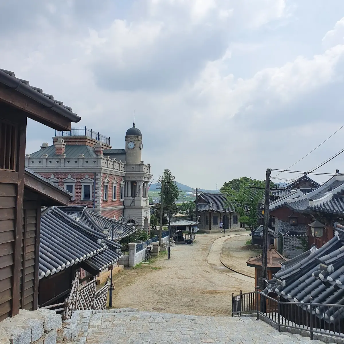 선샤인스튜디오 충청남도 논산시 연무읍 봉황로 90