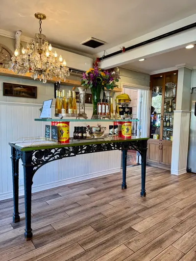 Aroma Coffee & Tea Co