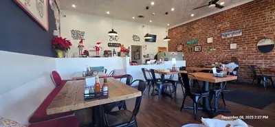 Lola’s Kitchen