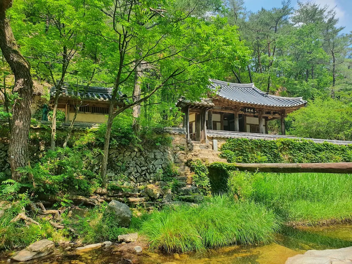 만휴정 경상북도 안동시 길안면 묵계하리길 42