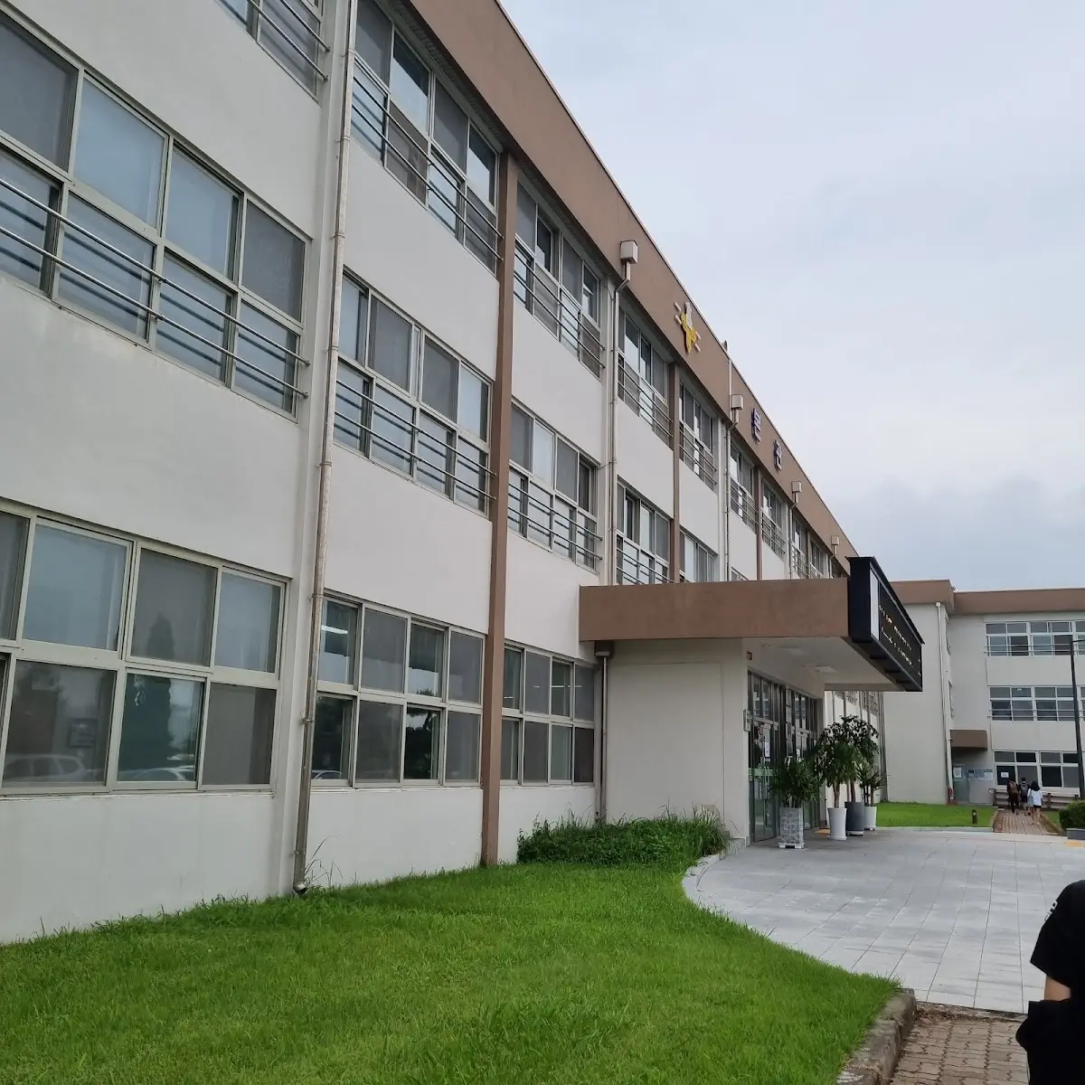 전주공업고등학교 전라북도 전주시 덕진구 여산로 101