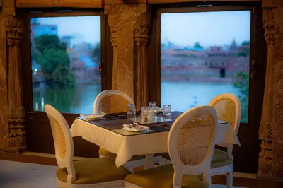 Indique Restaurant & Bar