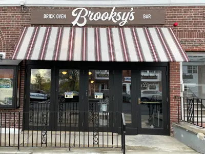 Brooksy's Brick Oven and Bar