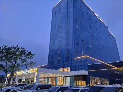 Hotel Tops 10