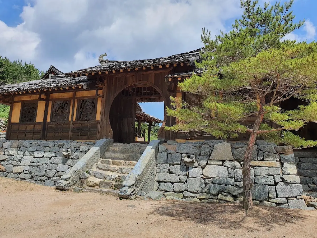 해양드라마세트장 경남 창원시 마산합포구 해양관광로 876-2