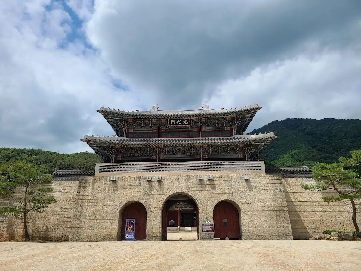 문경새재 오픈세트장 경북 문경시 문경읍 새재로 932