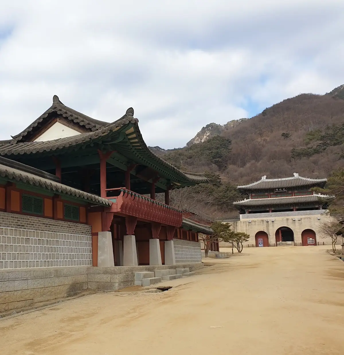 문경새재 오픈세트장 경북 문경시 문경읍 새재로 932