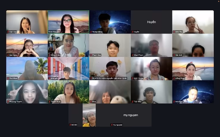 Lớp Zoom đông đủ học viên TOEIC của Cô Trâm