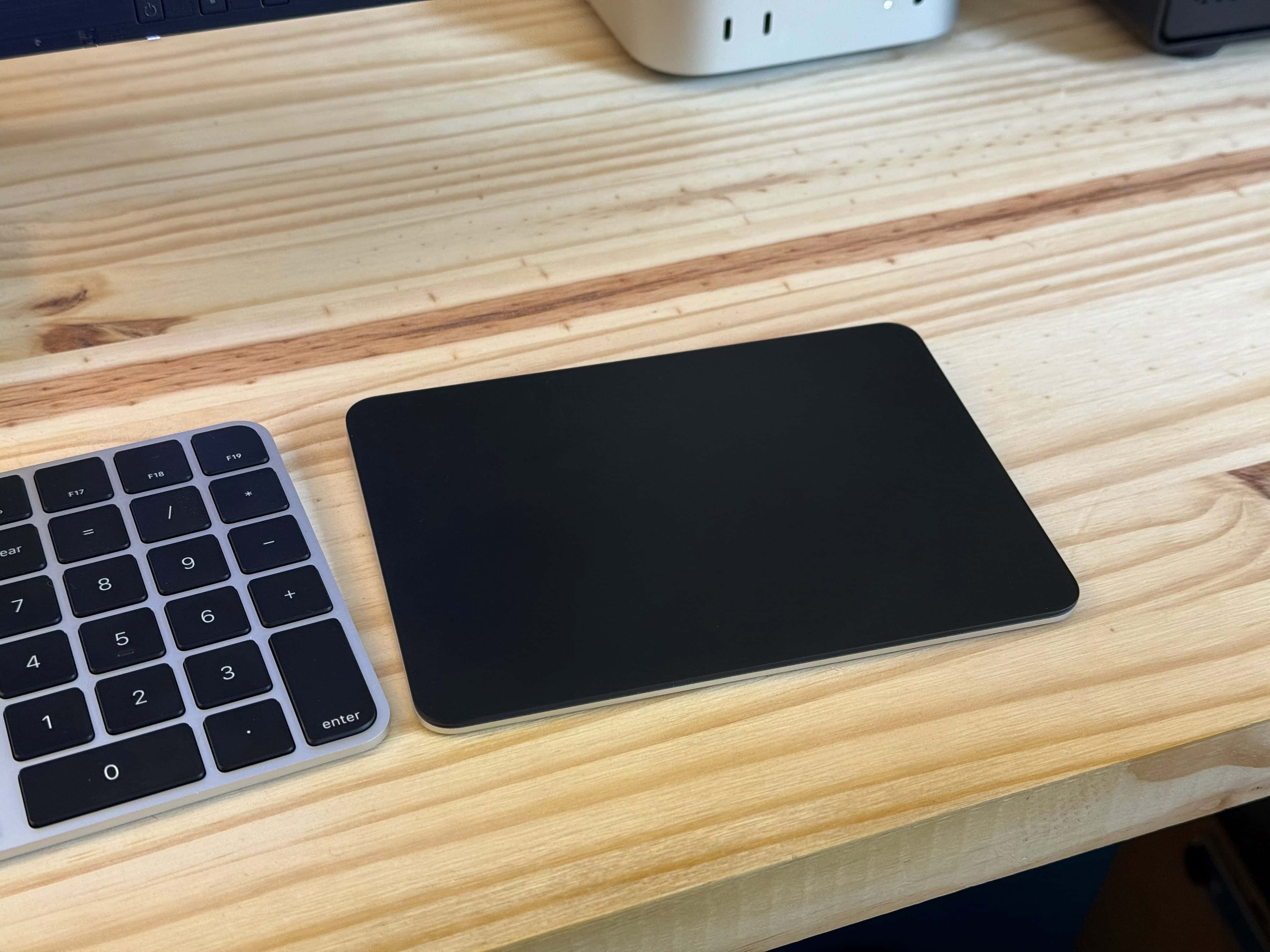 Apple Magic Trackpad Inalámbrico Bluetooth — PRETO