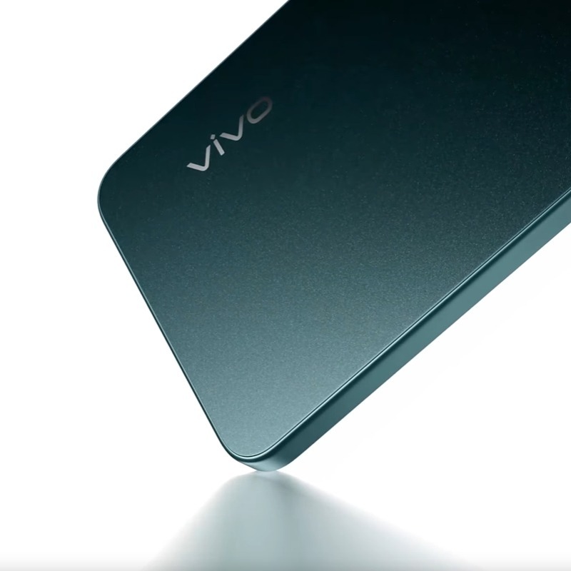 Smartphone VIVO Y04 8Go 128Go est disponible chez MTS+ Tunisie.