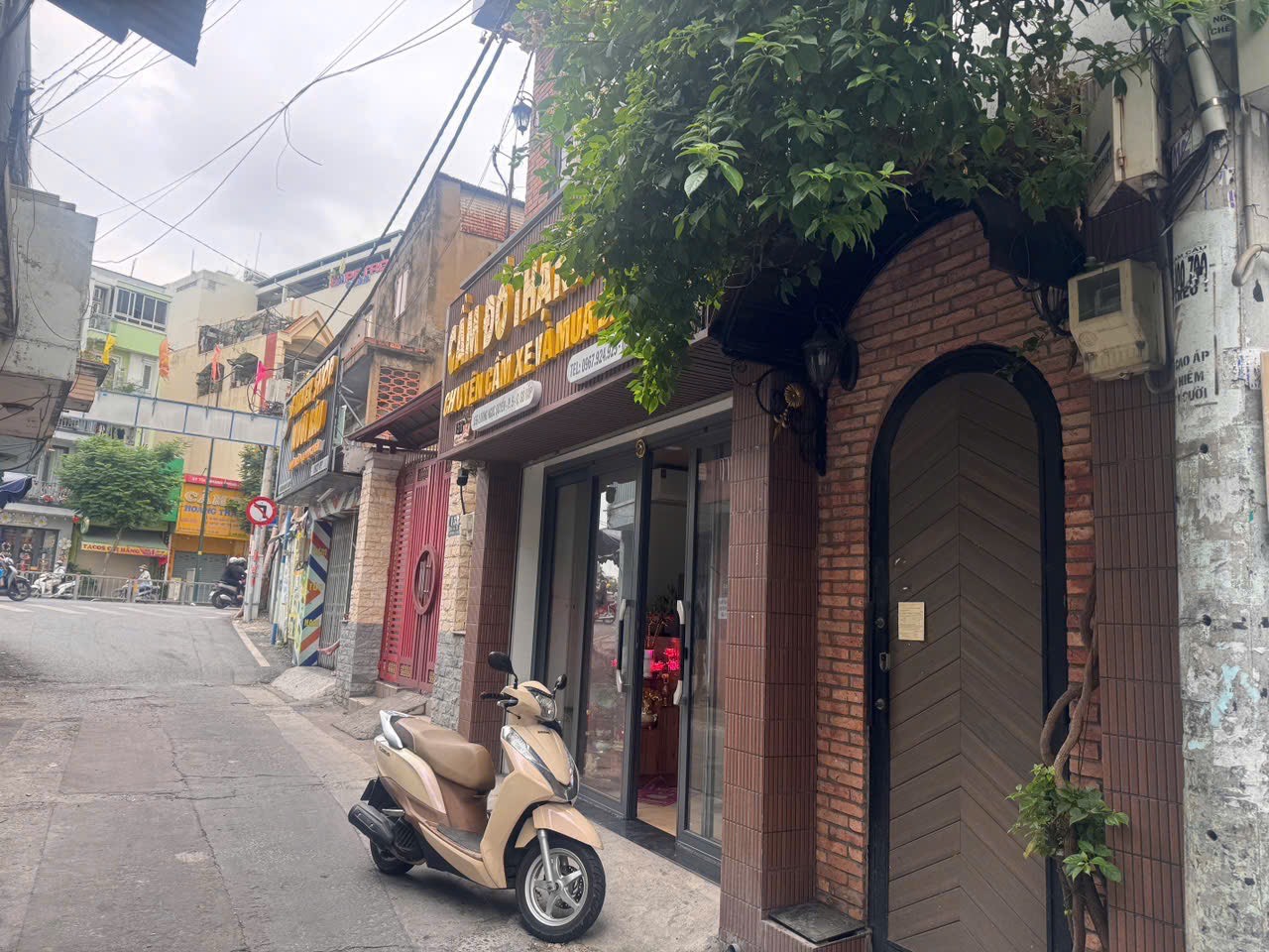 Bán Căn Nhà Mặt Tiền Đường Nhỏ