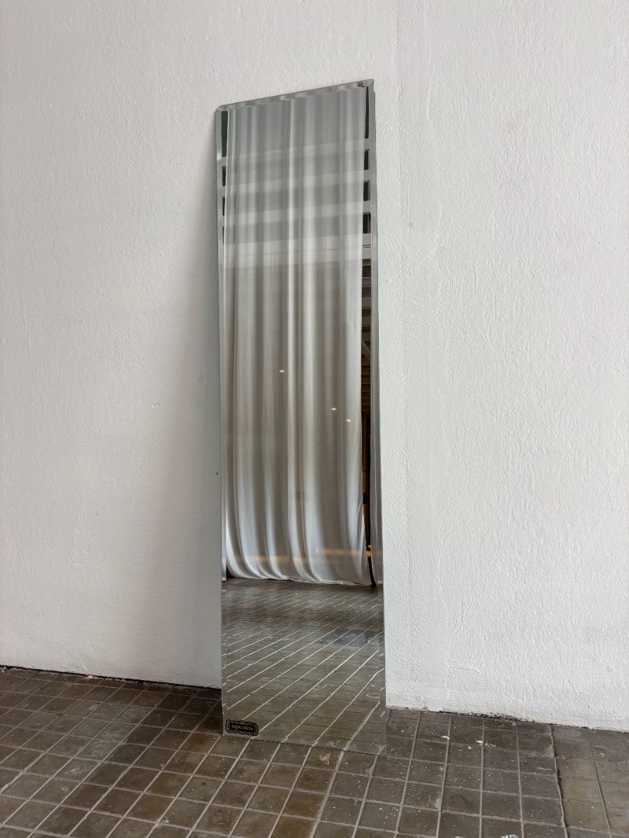 Espejo de cuerpo completo