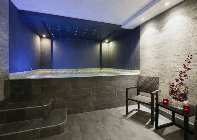 Shapoorji Pallonji BKC 9 Photos & Videos — image 15