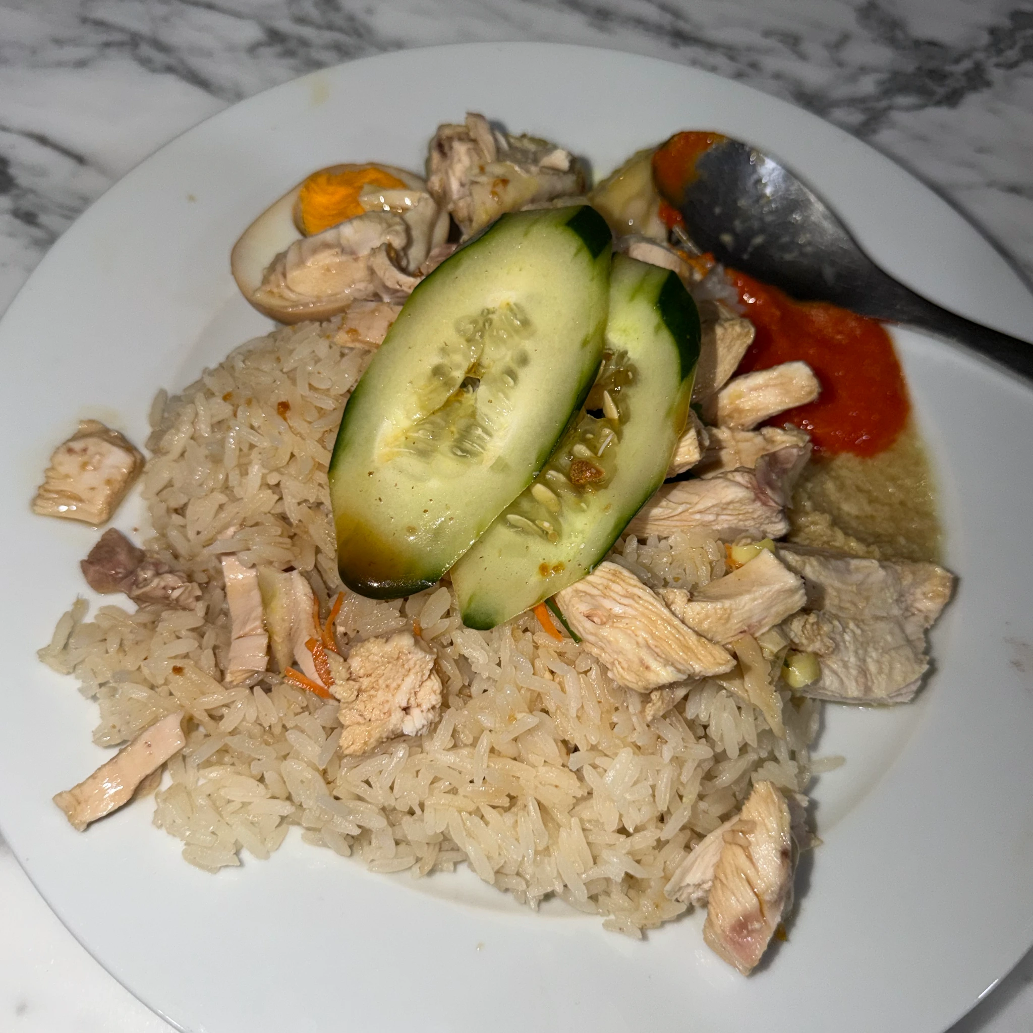 Best hainanese chicken rice at Lucky Plaza — shared on Makan