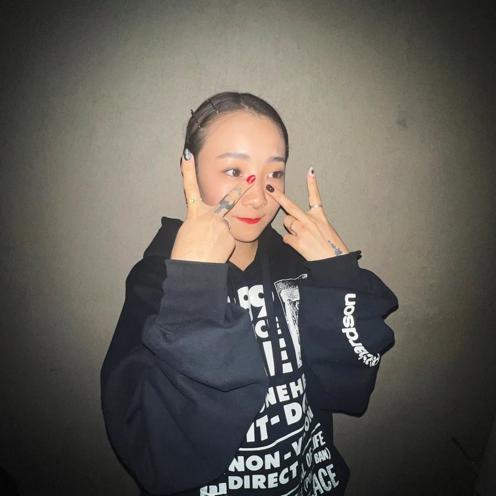 https://firebasestorage.googleapis.com/v0/b/mvnt-app.appspot.com/o/artists-profile-image%2Fchoreographer%2FAKO%2Fhero2_1000x1000.jpeg?alt=media