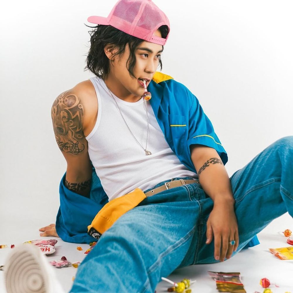 https://firebasestorage.googleapis.com/v0/b/mvnt-app.appspot.com/o/artists-profile-image%2Fchoreographer%2FAUSTIN%2FAustin_hero4_1000x1000.jpeg?alt=media