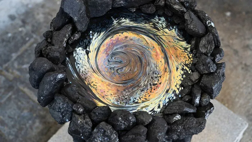 Andrew Erdos - De la terre jaillit la lumière