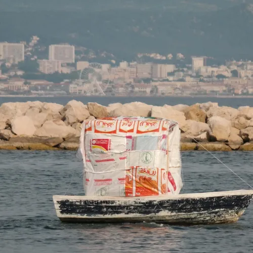 Au-delà de toutes les mers