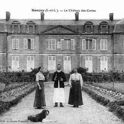 Château de cartes. Un siècle de vues