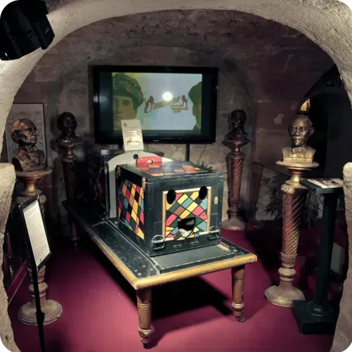 Collections permanentes du Musée de la Magie et de la Curiosité