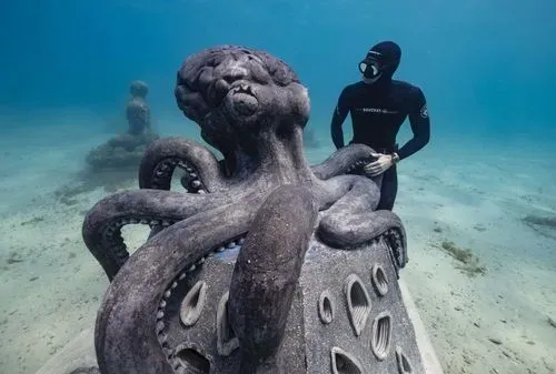 Exposition sous-marine 2