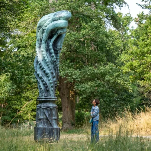 La grande colonne