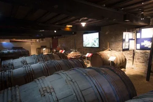 La maison de retenue 3