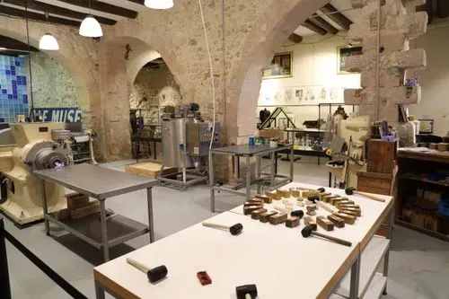 Visite + Atelier de fabrication + Savon personnalisé